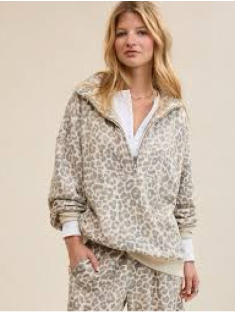 36. AERIE LEOPARD PRINT 1/4 ZIP SWEATER SZ L
